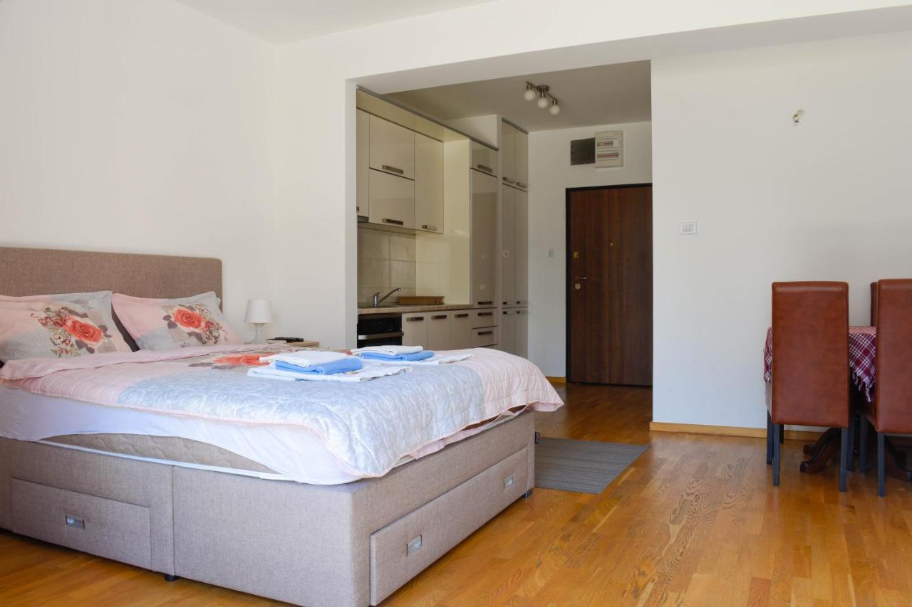 Adelisa Apartments Budva Ngoại thất bức ảnh